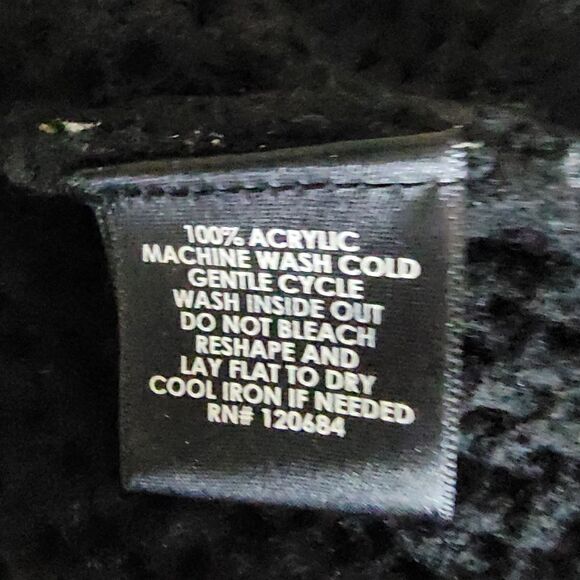 Torrid Open Knit Sweater with Deep V-Neck. Size 4X. - Picture 3 of 7